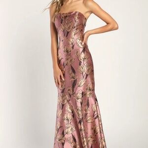 Lulus Mauve Floral Jacquard Maxi Dress Medium NWT